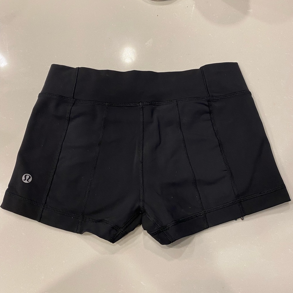 Lululemon Liberty Booty Shorts